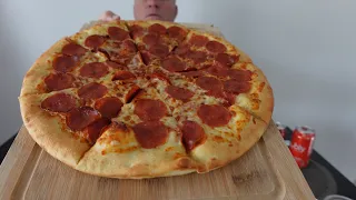 LITTLE CAESARS  -   PIZZA PIZZA  🍕  MUKBANG   (ASMR EATING SOUNDS)