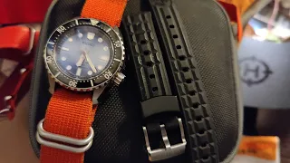 Seiko OEM black rubber strap SLA073 and SLA075 Prospex 200m Divers. Seiko Hershey bar rubber strap.