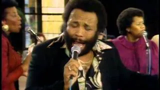 Andrae Crouch. "Power In The Blood"