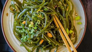 Chinese Seaweed Salad (Better than Costco)