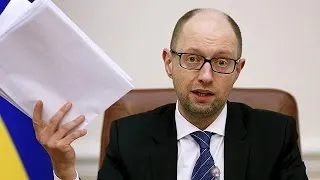 Премьер-министр Украины подал в отставку, чтобы положить конец политическому кризису