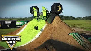 Monster Jam Breaking World Records: Forward Momentum Double Backflip