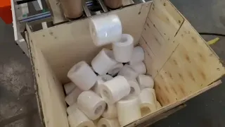 Автоматическая машина для упаковки туалетной бумаги в один рулон