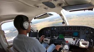 Cessna 414 Final Approach into Havana (MUHA) with Cockpit Audio