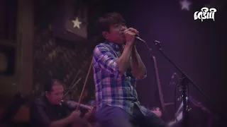 ကိုအောင် - အချစ်ဆိုတာ (LIVE from the Radio)