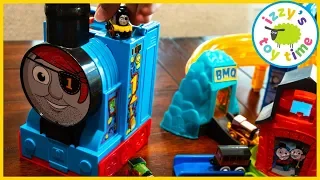 Thomas and Friends PIRATE MINIS! Super Cool Toy Train Playset!