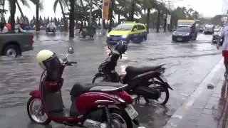 Pattaya Beach Rd. "The Great Flood" (MT)