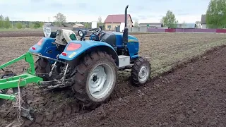 Оранка під картоплю по гною. Донфенг 244. Бомет 2-25.