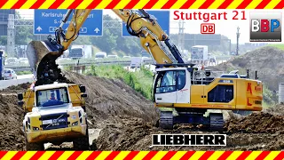 Stuttgart 21: Liebherr R 938 & Volvo A30F,... PFA 1.4, 20.07.2021.