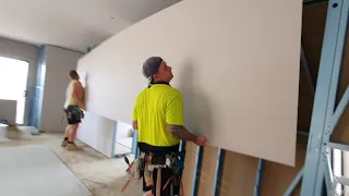 Pro Drywall Construction Crew with The Right Tools that GO FAST!
