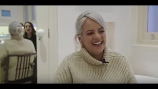 In The Bathroom With Lily Allen Part One