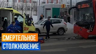 Страшная авария с автобусом и скорой в Казани, в которой скончалась пациентка