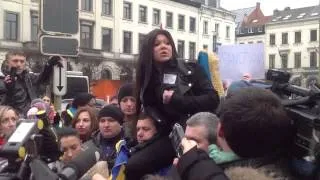 Ruslana joins EuroMaidan protesters in Brussels