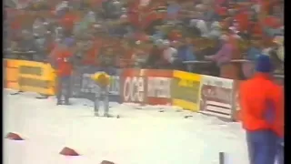 Gunde Svan vägrar att bryta Holmenkollens 5-mil 1989