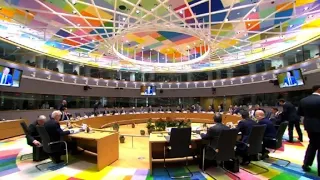 European leaders gather for roundtable at special EU summit