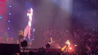 Shania Twain - "Any Man Of Mine", Live @ O2 Arena, London 16/9/23 4K