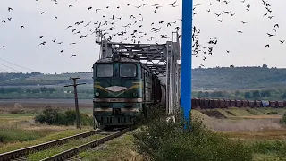 Тепловоз 2ТЭ10Л-2077Б "Луганка" Бессарабка [ЖДМ] Diesel locomotive 2TE10L-2077B [CFM]