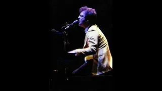 Piano Man  - Billy Joel - Live at Austin (Dec. 2, 1982) [REMASTERED]