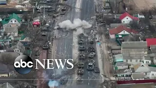 Russian tanks, armored vehicles ambushed outside Kyiv l WNT