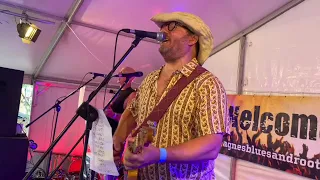 Railmotor - Mumma Get Lucky Live @ Agnes Water Blues Fest  SD 480p