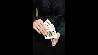 【Card Tricks】Invisible hands