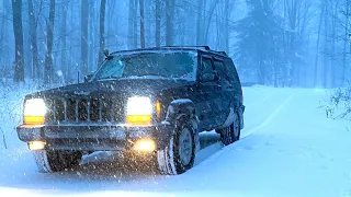 STOCK Jeep Cherokee XJ vs DANGEROUS Snow Storm!