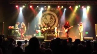 School of Rock performs Deep Purple's "Burn"