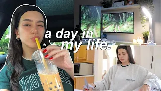 VLOG 🌱| updated desk tour, cozy night time routine, + wrapping gifts