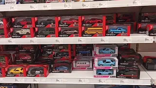 Diecast peg hunting and there is new casting for RMZ City