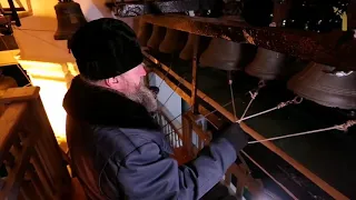 Игумен Антоний (Зинин),  Троице-Сергиева Лавра. Trinity-Sergy Lavra peal. Ringing priest Anthony.