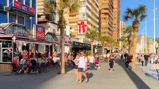 Benidorm: BUSY FRIDAY on the Levante Beach!  #benidorm