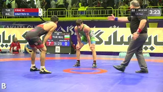 1/8 GR - 67 kg: M. FIRAT (TUR) v. D. DIMITROV (BUL)