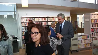 HUNTERS POINT LIBRARY Tour with Mayor DeBlasio