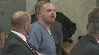 Jeremy Christian, suspect in deadly MAX train stabbing, has courtroom outburst