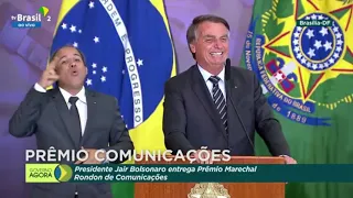 Bolsonaro: "Fake news faz parte da nossa vida"