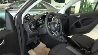 The 2020 SMART FOR TWO electic car 1 0 interior exterior walkaround