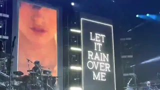 Pitbull Live Rain Over Me