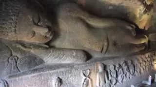 INDIA UNESCO World Heritage Inside Ajanta Caves : Carvings & Paintings