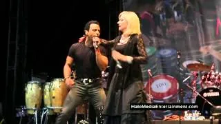 Olivia Newton-John - You're the One That I Want (with Jon Secada)