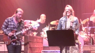 Tedeschi Trucks Band  2017-06-09 Merriam Theater Philadelphia, PA  "Statesboro Blues"