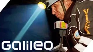 Arbeiten ohne Lohn - wie kann das funktionieren? | Galileo | ProSieben