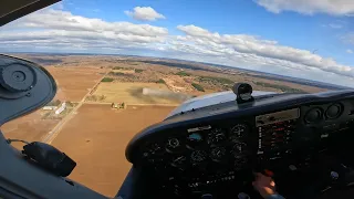 Pilot POV | Touch & Goes | Cessna 172 Skyhawk