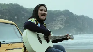 WAHYU - SELOW ( Cover By Bening Ayu )