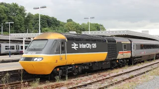 Trains at Sheffield Railway Station Cross Country InterCity 125 HST 43184 and 43303 26th July 2022