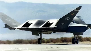 Here is the Only Plane That Could Defeat the F-22 Raptor