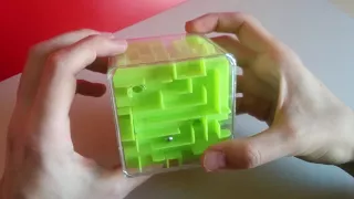 Plastic 3D Cube Maze Puzzle Toy