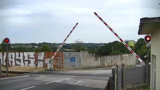 Spoorwegovergang Limoges (F) // Railroad crossing // Passage à niveau