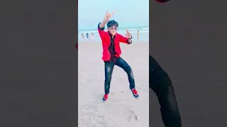 Kuch Pal Khake Kuch Lehe...🕺 #dance #shorts#yearofyou #trending #@abhianuragnandi