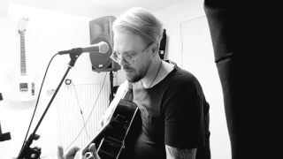 Like a stone acoustic tribute, my in memoriam of Chris Cornell, av/by Daniel Ringholt Kiruna Sweden