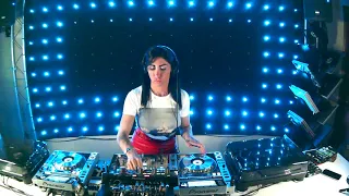 Anela Live "Vanuit de Fletcher Toren" [Amsterdam] Partycast.tv Techno 19.2.2021